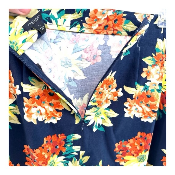 Ann Taylor Women’s 12 NWT Navy Yellow Flowers Pencil Skirt Cotton Spandex - Picture 6 of 11